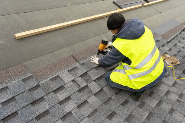 Best Commercial Roofing Services  in Johnstown, NY